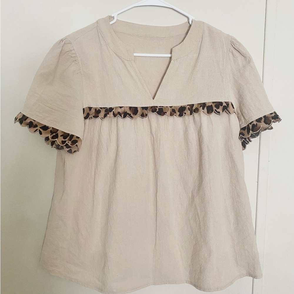 Beige Short Sleeve Top with Leopard Ruffle Trim